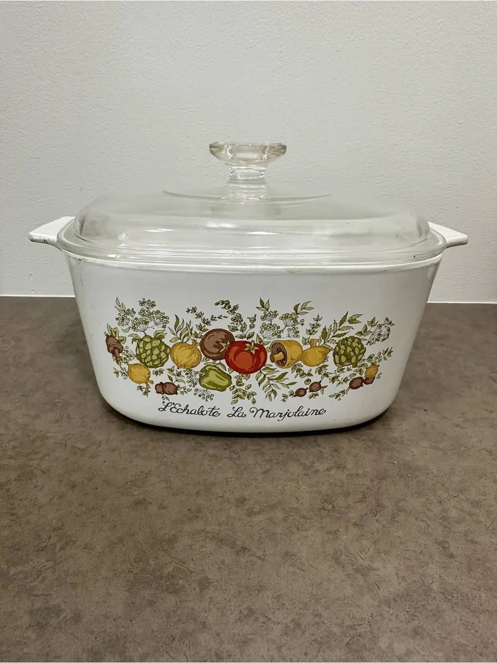 Vintage L’Echalote La Marjolaine White Casserole Dish Glass Lid CorningWare 3 qt